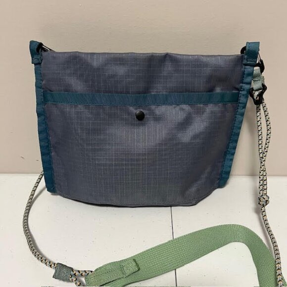 Cotopaxi Lista 2L Lightweight Crossbody Nylon Bag - Picture 5 of 11